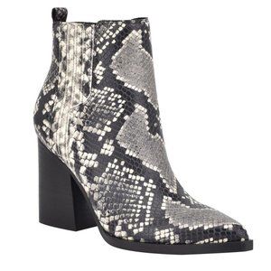 MARC FISHER OSHAY LEATHER BOOTIES - SIZE 6 - SNAKE SKIN - WESTERN CHELSEA